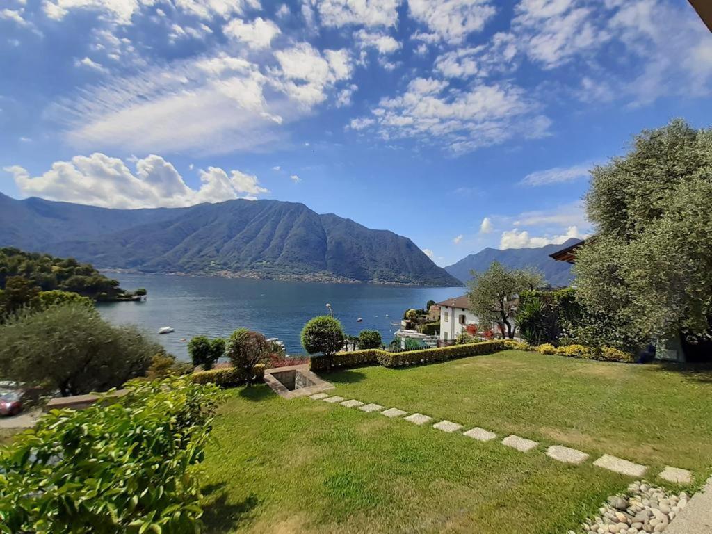 Big Apartment With Lake View&Two Bedrooms Sala Comacina Buitenkant foto