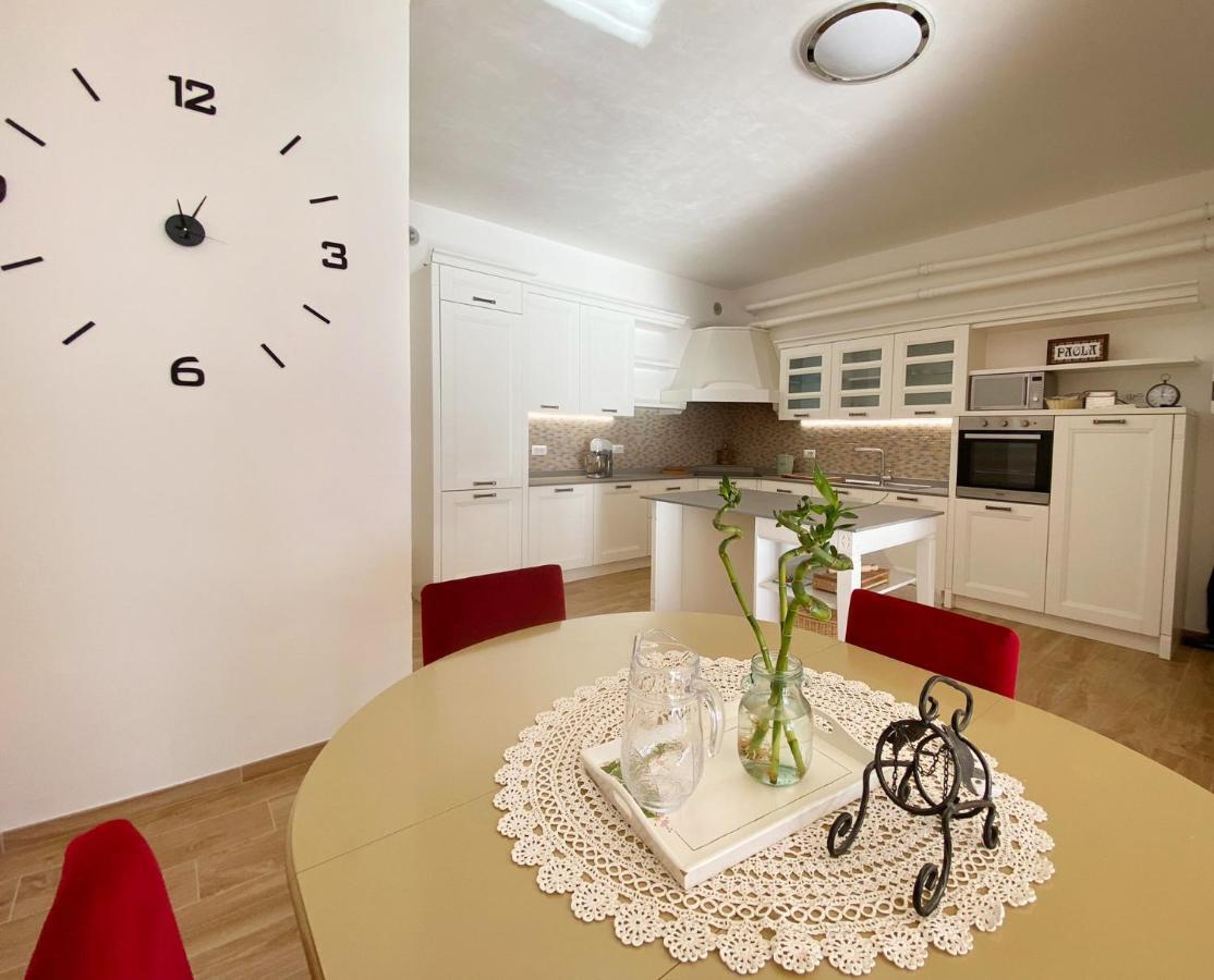 Big Apartment With Lake View&Two Bedrooms Sala Comacina Buitenkant foto